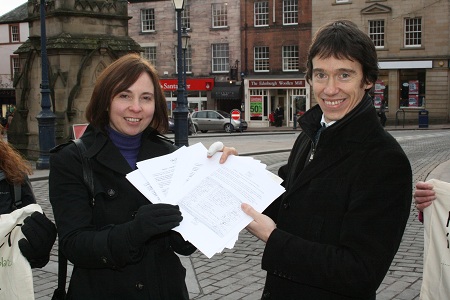 Rory Stewart MP receiving the PACT petition asking for a charge on single user carrier bags